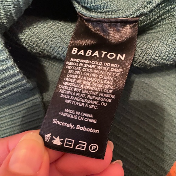 Aritzia Babaton Emerald Ribbed Long Sleeve Top Size Small - Picture 6 of 6